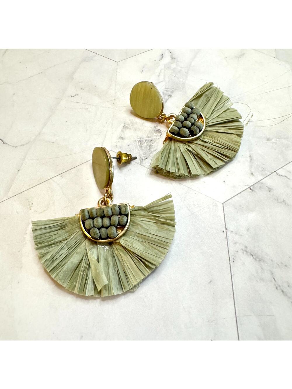 Raffia Beaded Dangle Earrings Fan Statement Shell Sage Green Gold Tone EUC